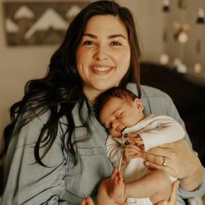 Meet your Posher, Olivia